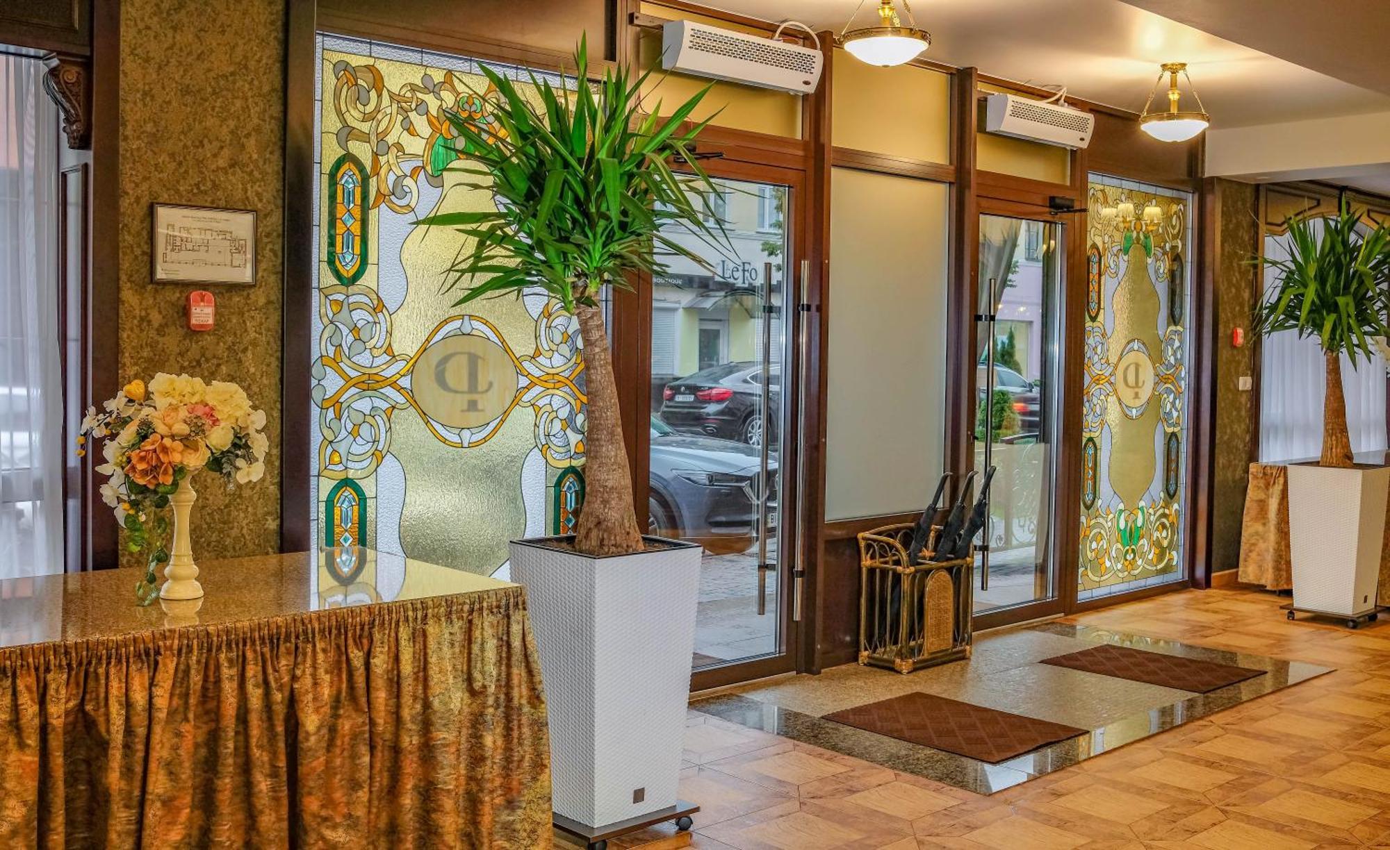Premier Hotel Palazzo Πολτάβα Εξωτερικό φωτογραφία