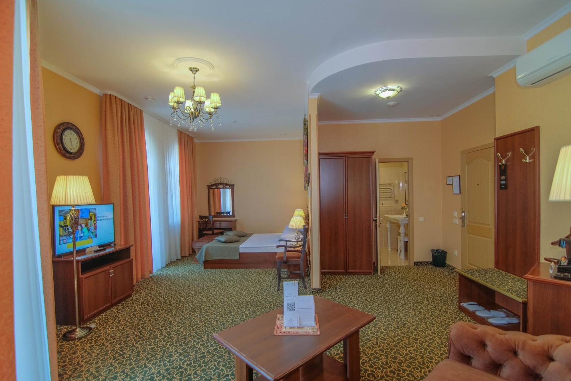 Premier Hotel Palazzo Πολτάβα Δωμάτιο φωτογραφία
